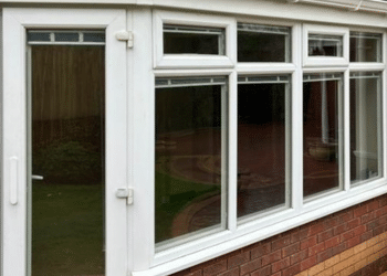 conservatory on brick dwarf wall